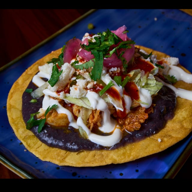 Tostadas de Tinga.