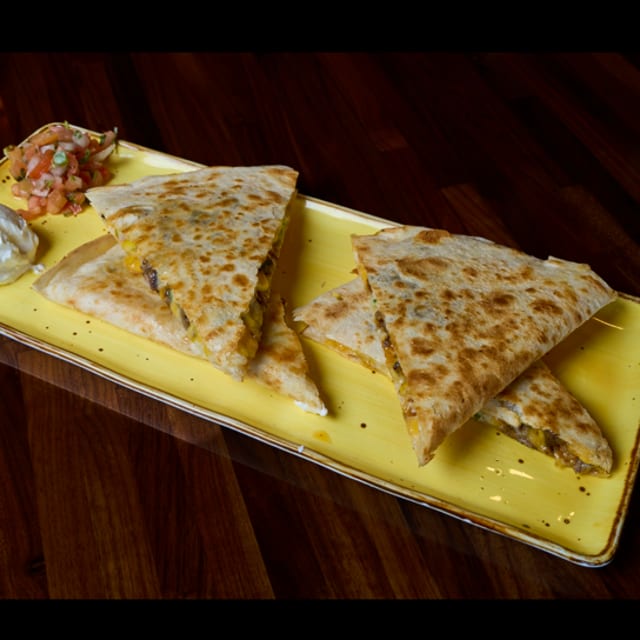 De La Huerta Quesadilla.
